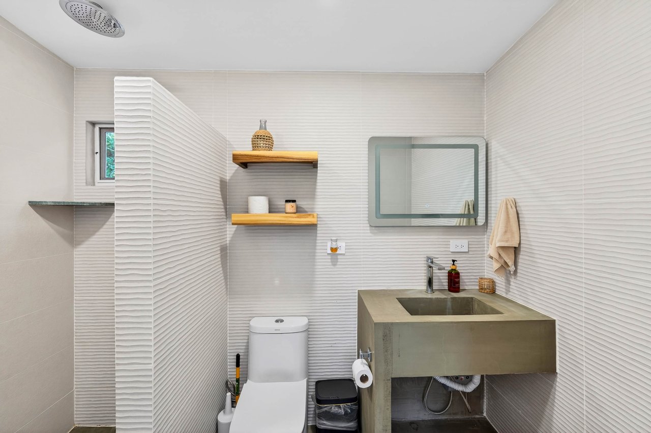 Hakuna Matata Villa Boutique | 3-Bedroom Tropical Home Near Playa Potrero