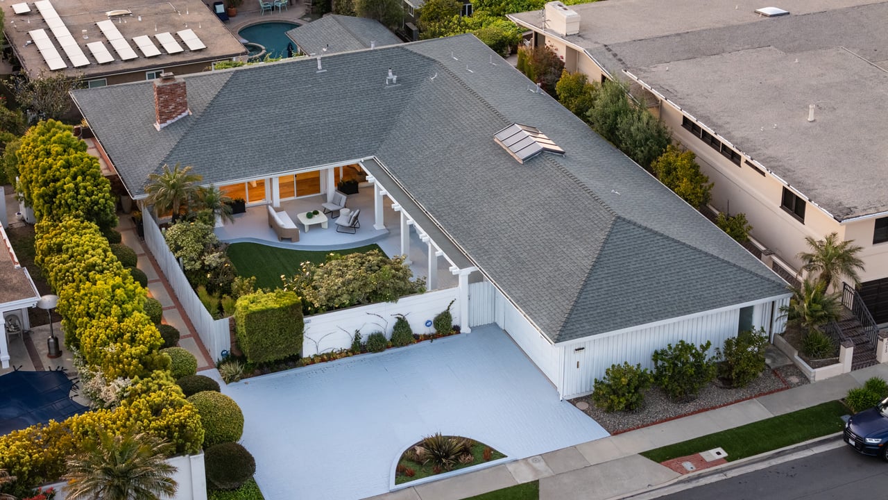 1007 White Sails Way