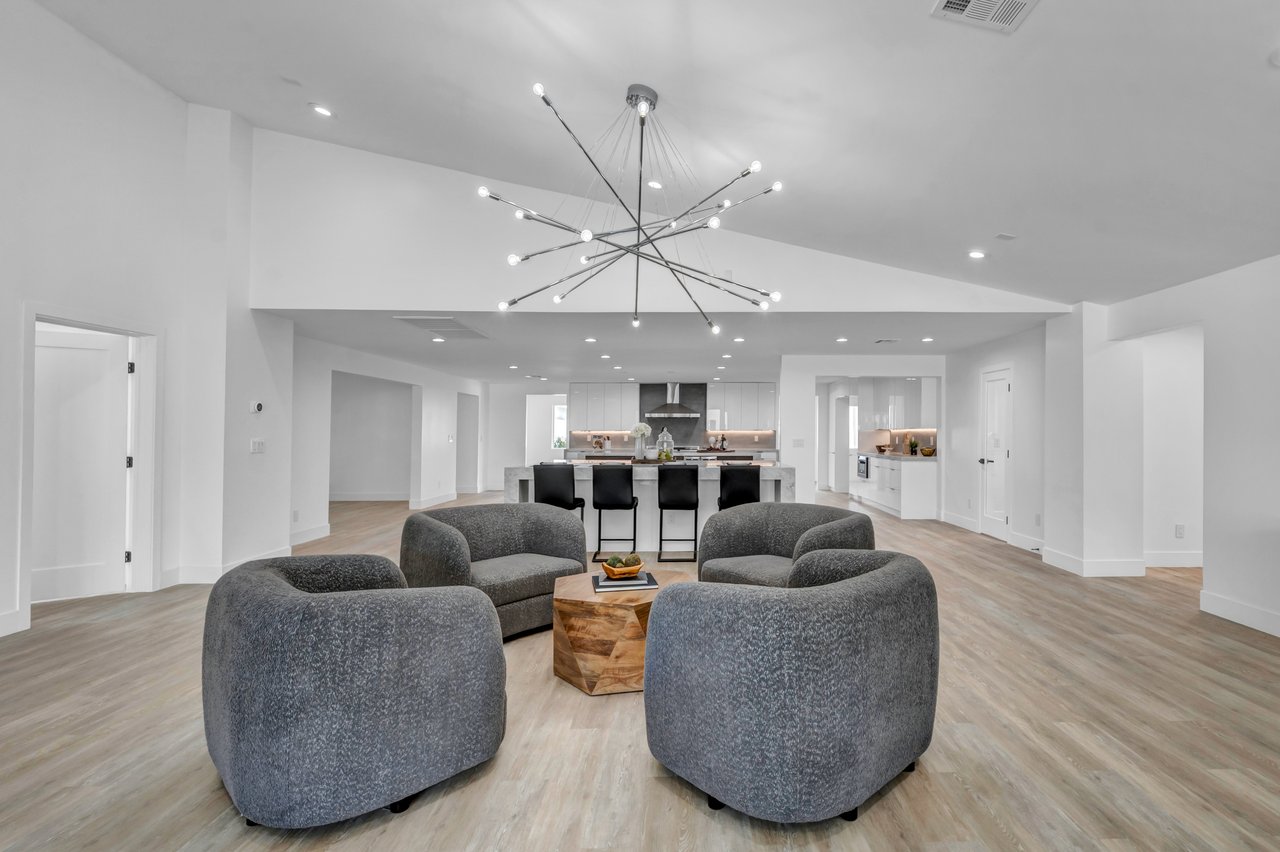 3630 Tobias Lane