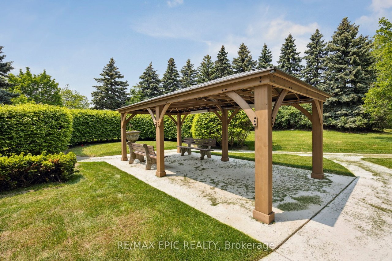 WEDGEWOOD GROVE PENTHOUSE