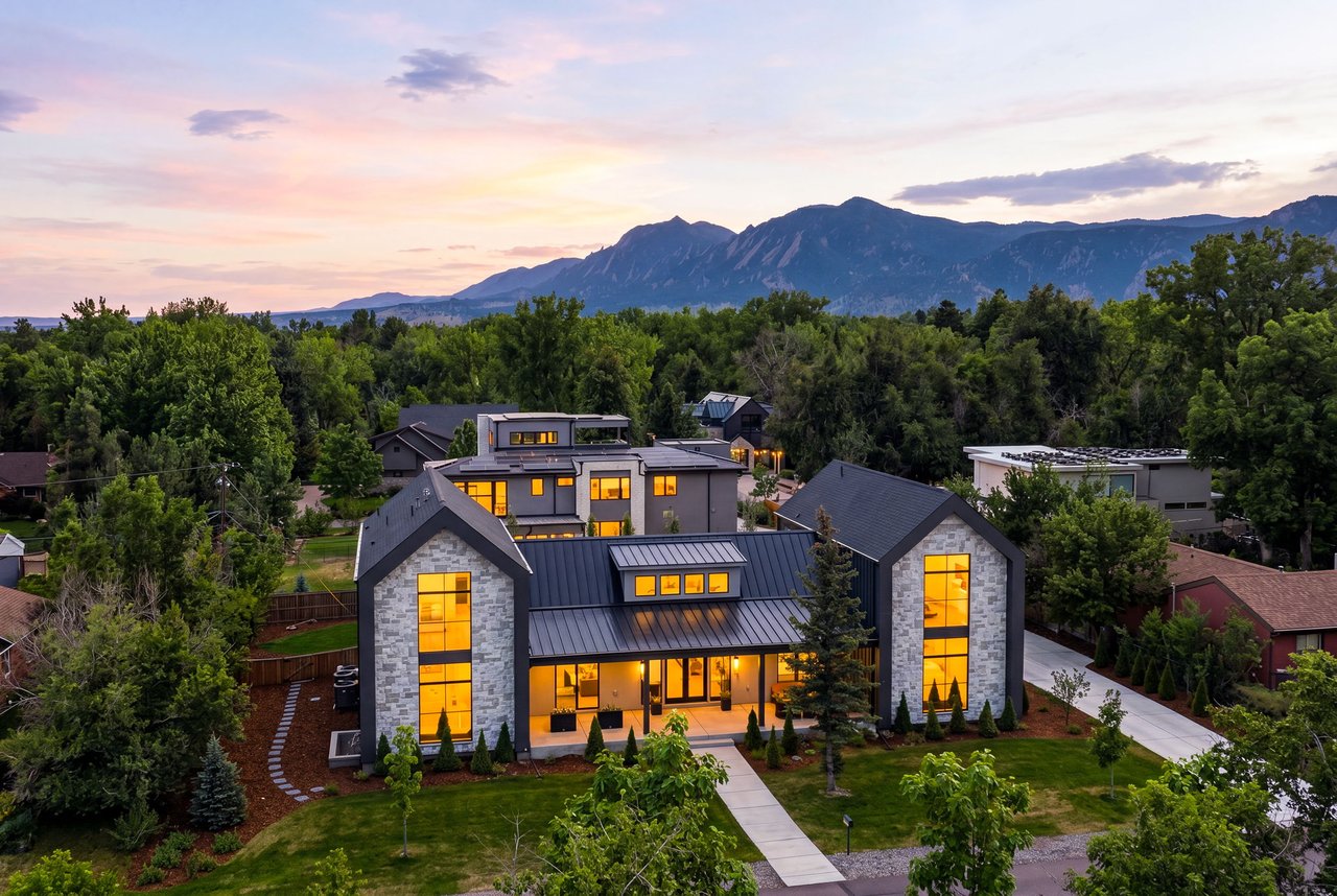 Upland Outlook: A North Boulder Home Designed Around Light, Views, and the Way People Actually Live