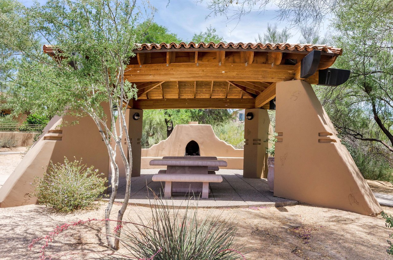 20802 N GRAYHAWK DR 1003,