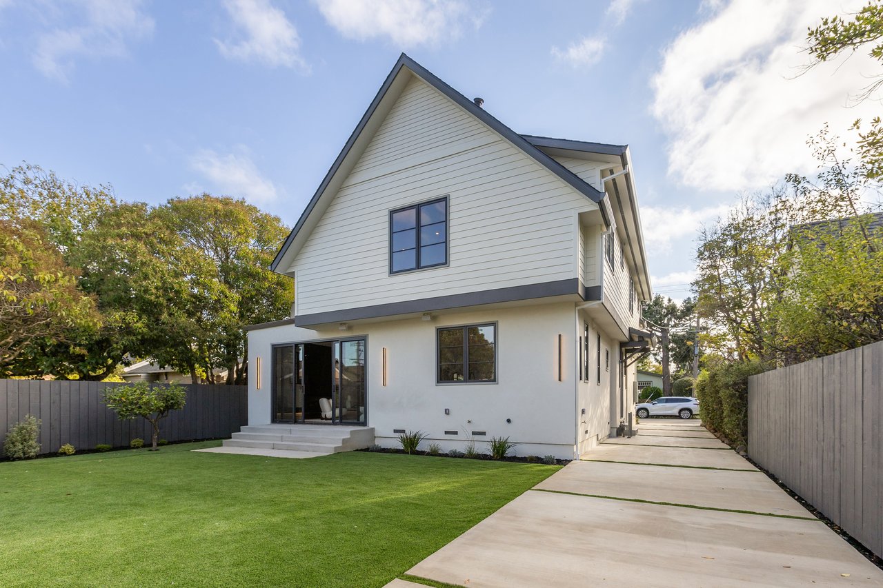 10 Channing Rd, Burlingame