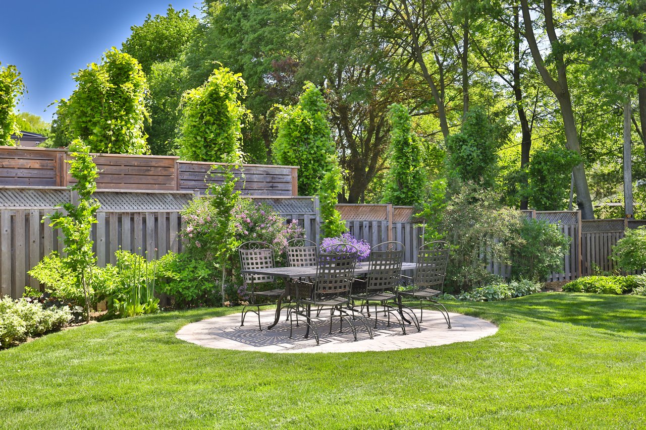 1268 Hillhurst Road, Oakville
