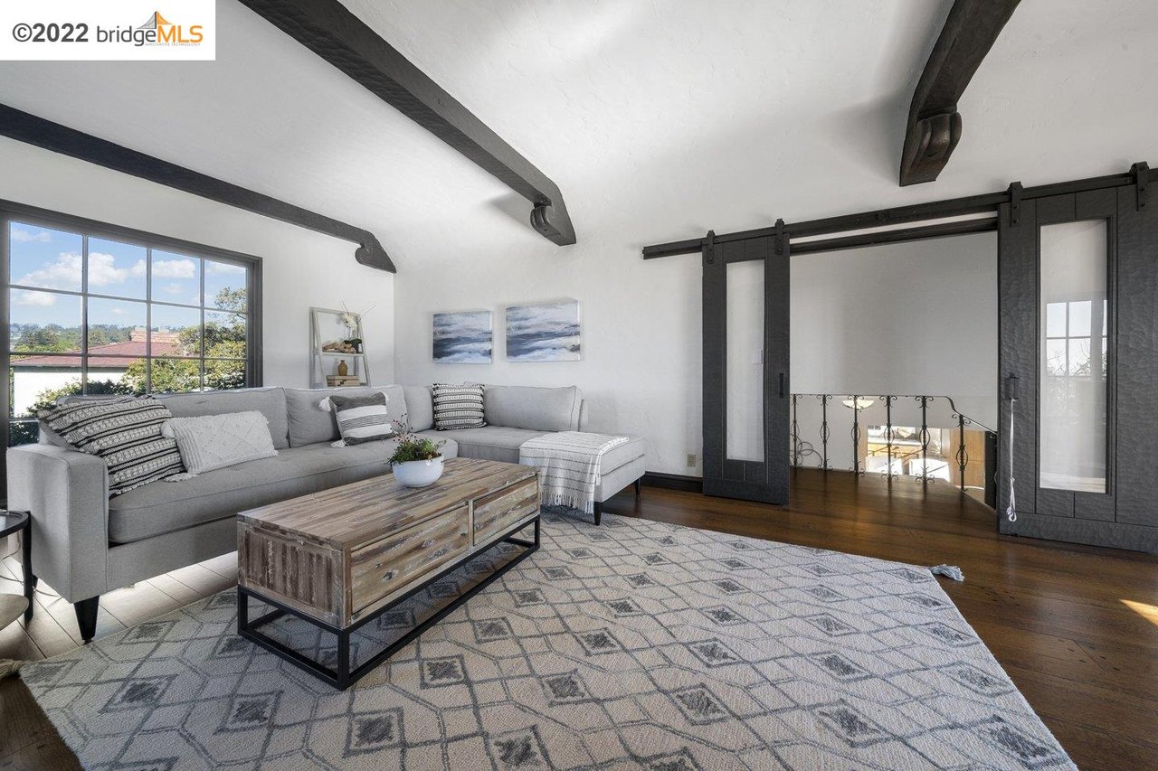 1665 Thousand Oaks Blvd