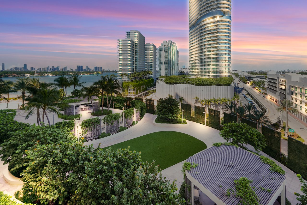 Icon South Beach Unit 906 | South Of Fifth
