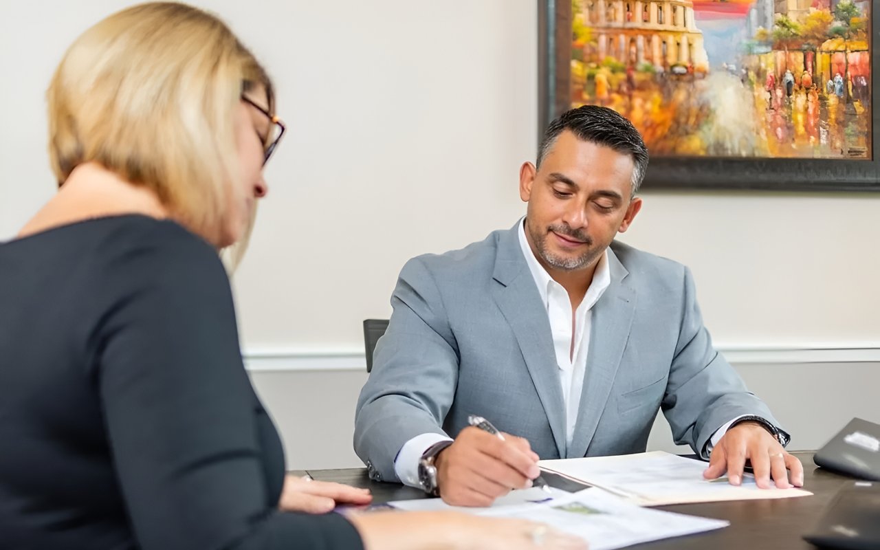 The Complete Guide To Financing Orlando Vacation Rentals: Loan Options For Buyers And Investors