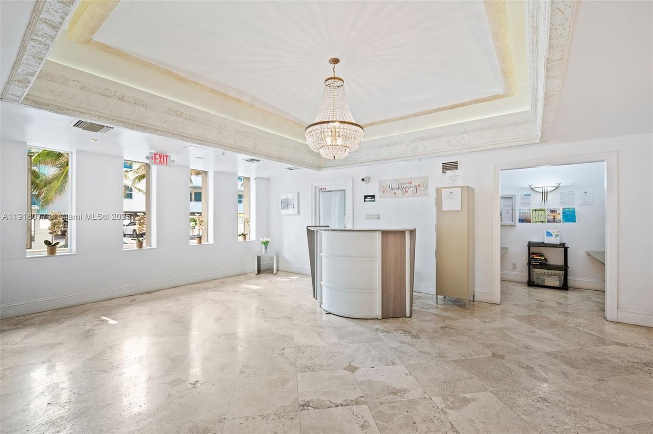 Carlisle On The Ocean Condo, Unit PH14