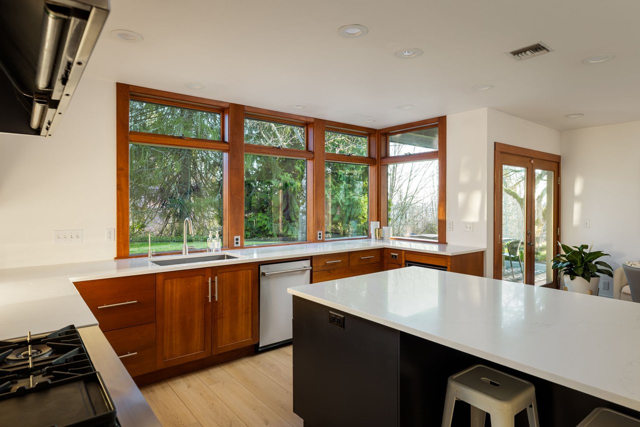 Now Available - Mid-Century Modern Oasis 