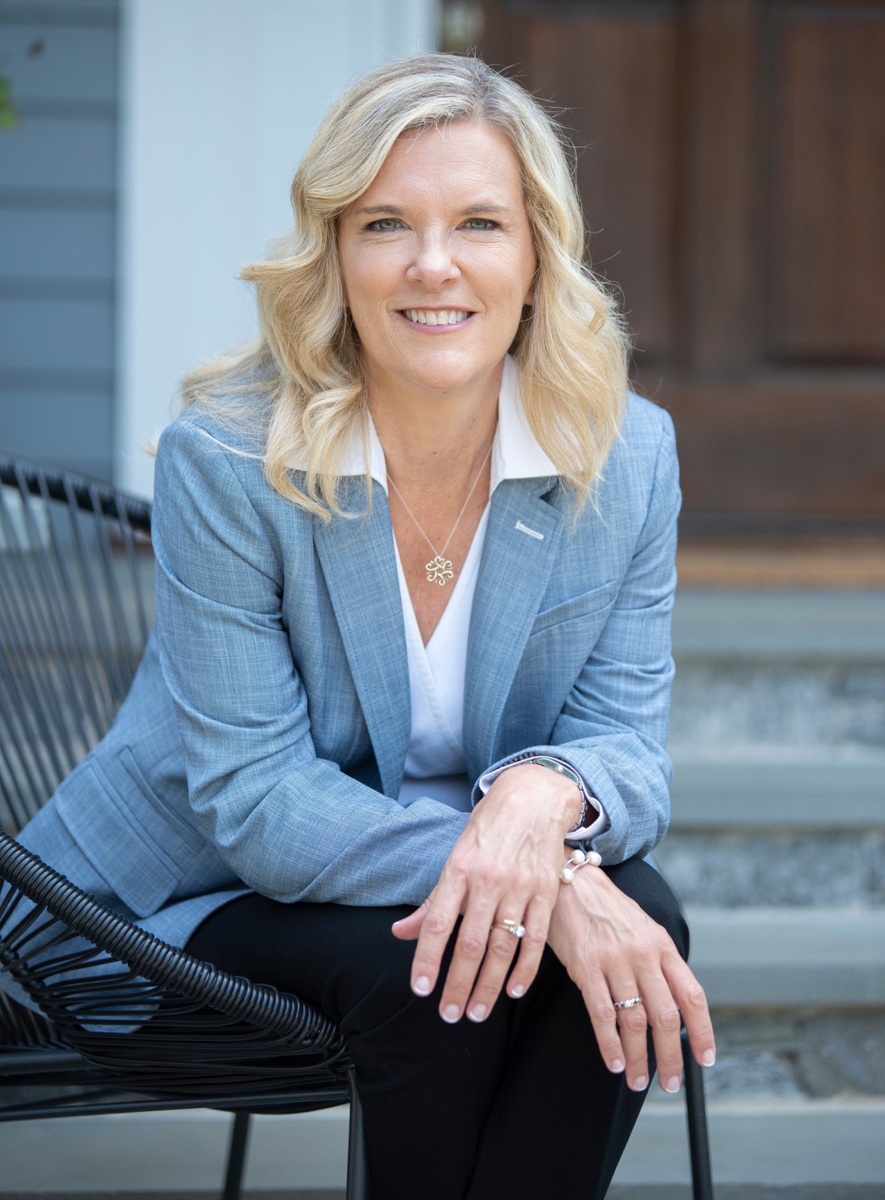jennifer-lockwood-professional photo