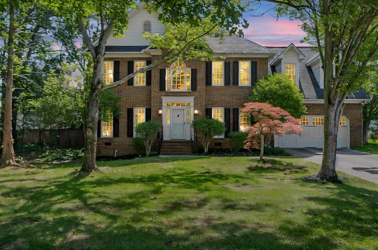 211 W Hypericum Lane, Greenville, SC 29615