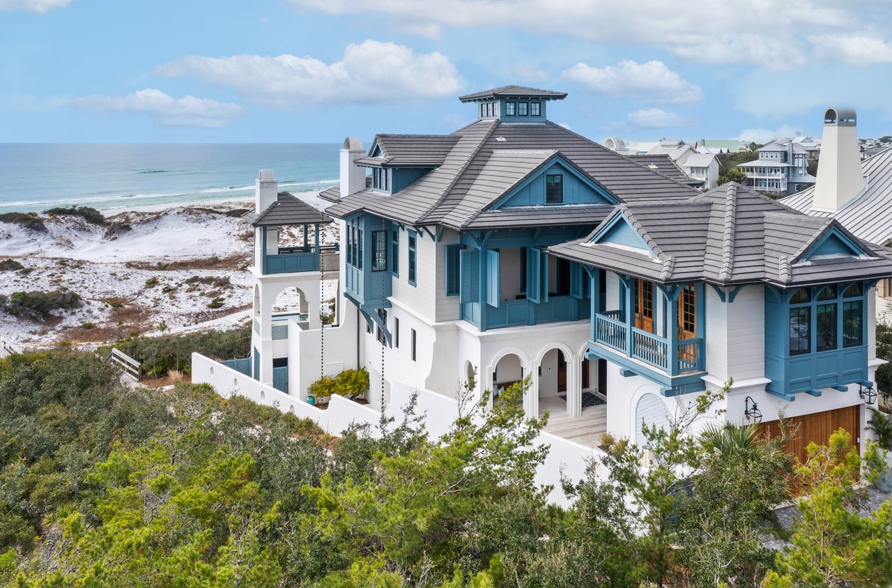 243 W Bermuda Dr