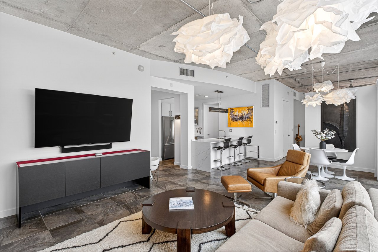 365 SE 6th Avenue 404