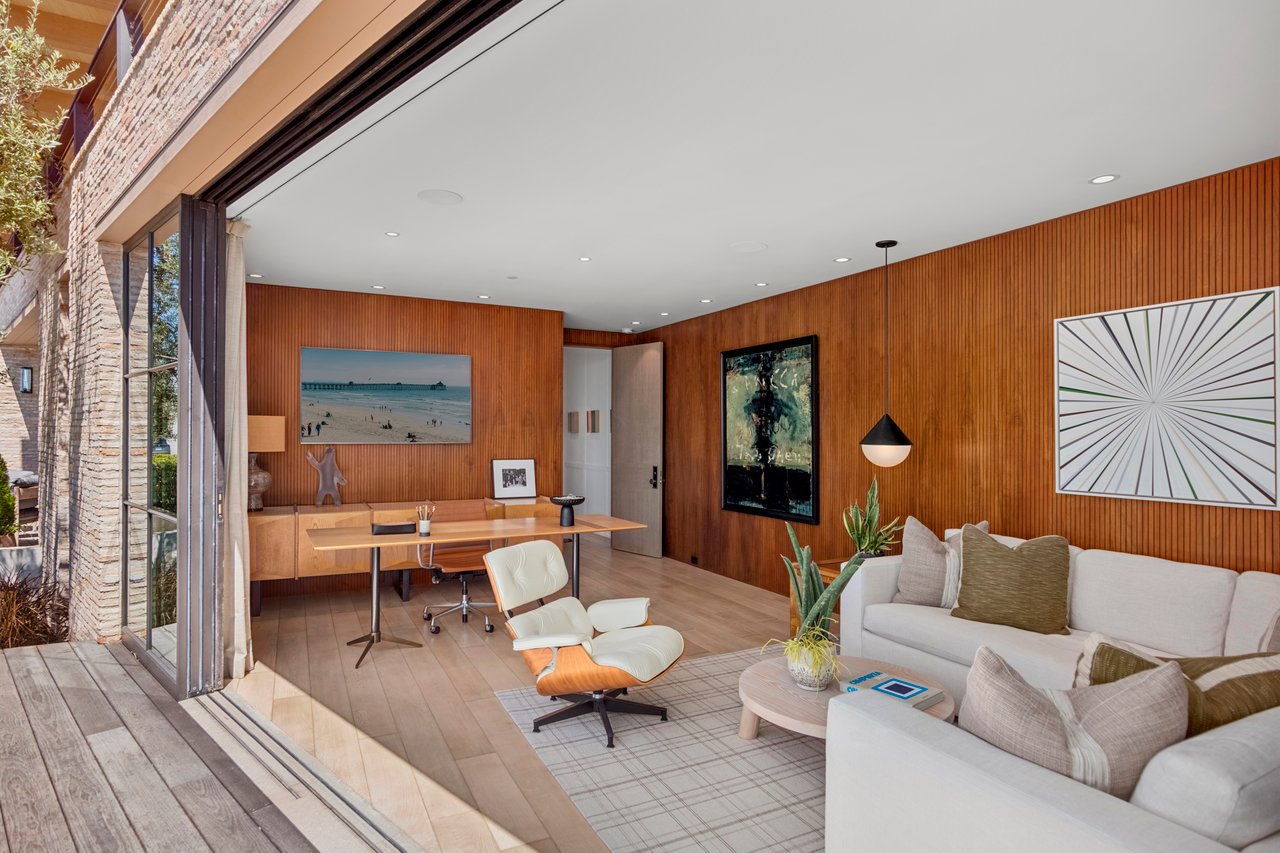 2804 Ocean