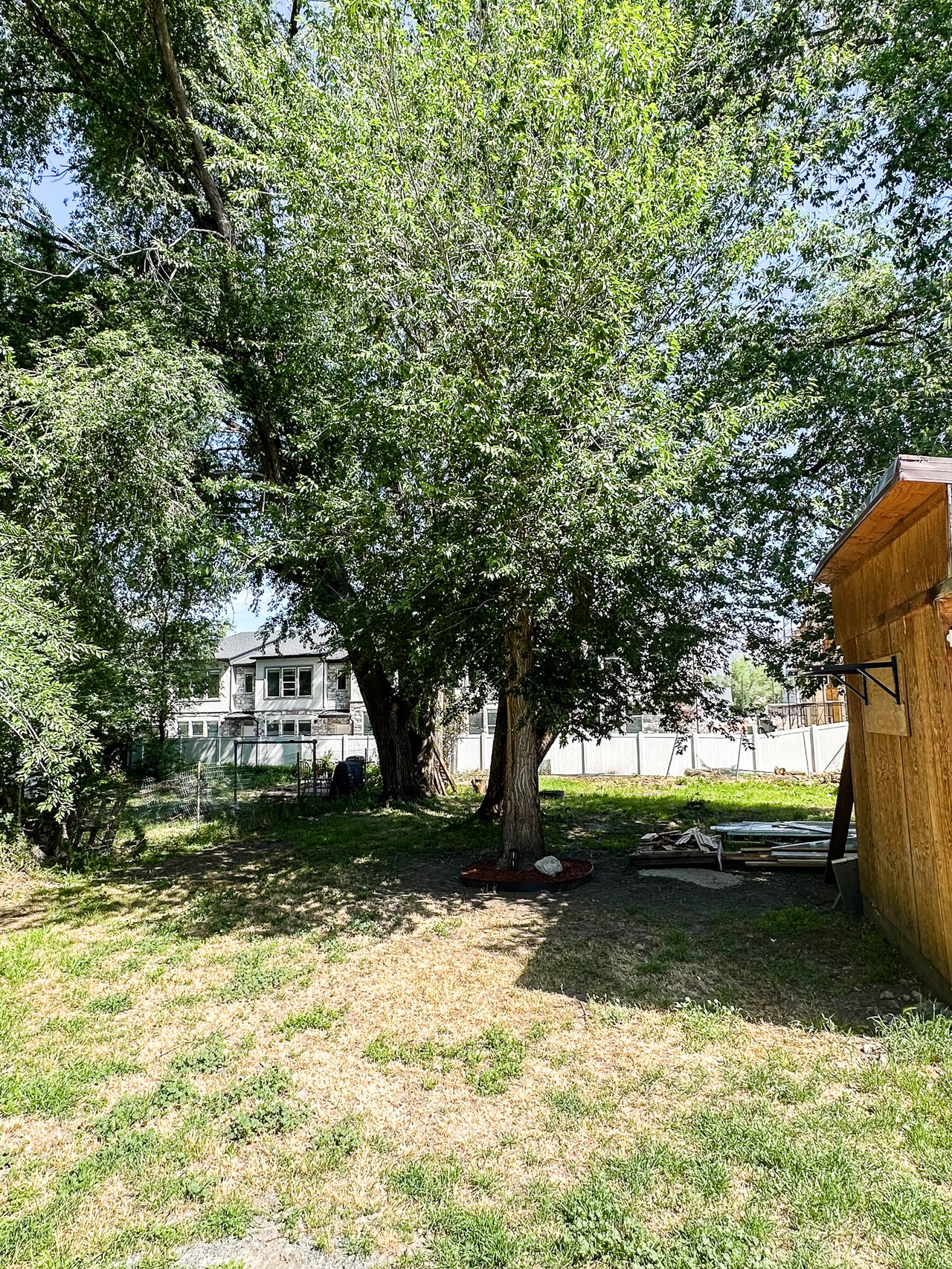 348 8th Street