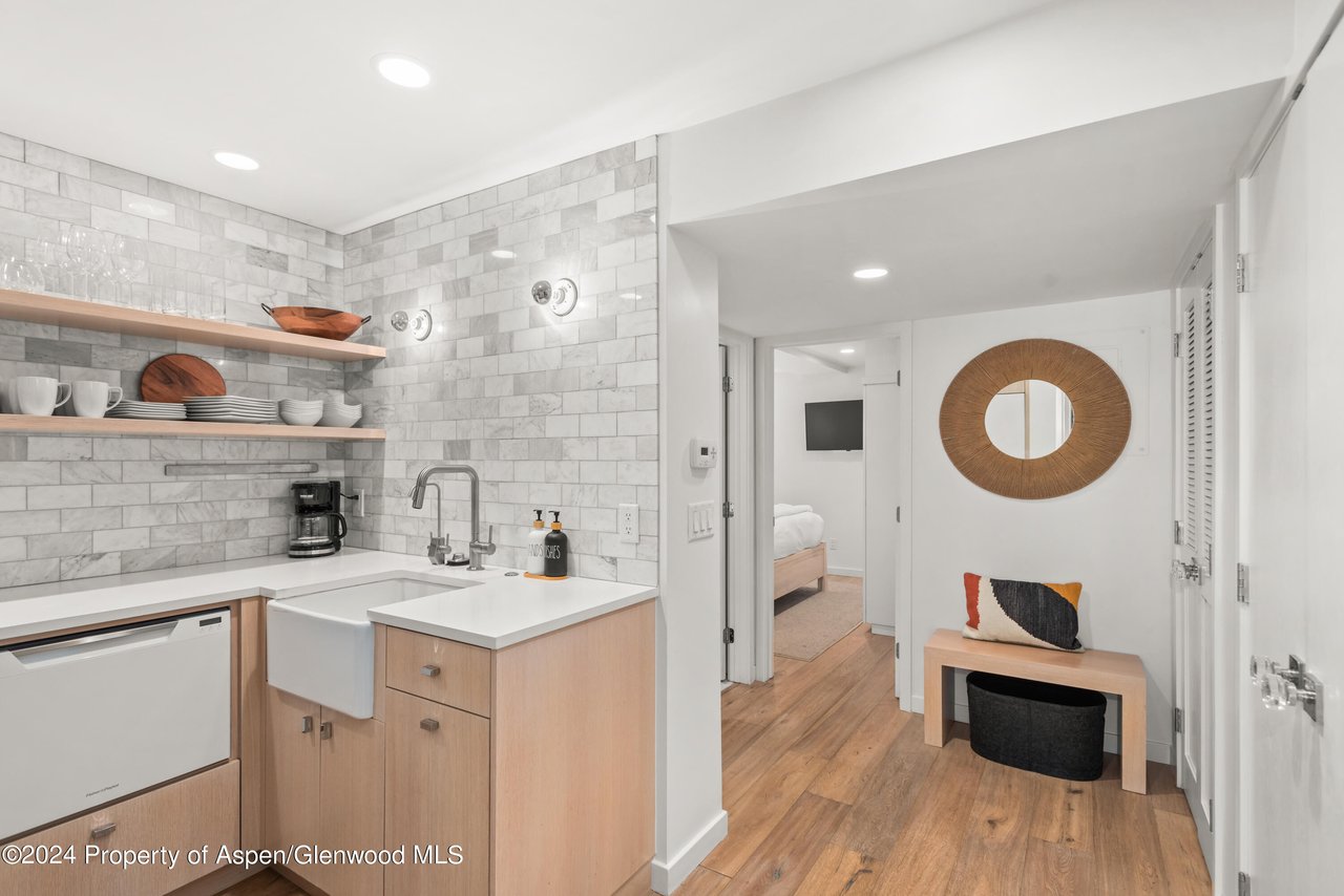 800 S Mill Street, 1A