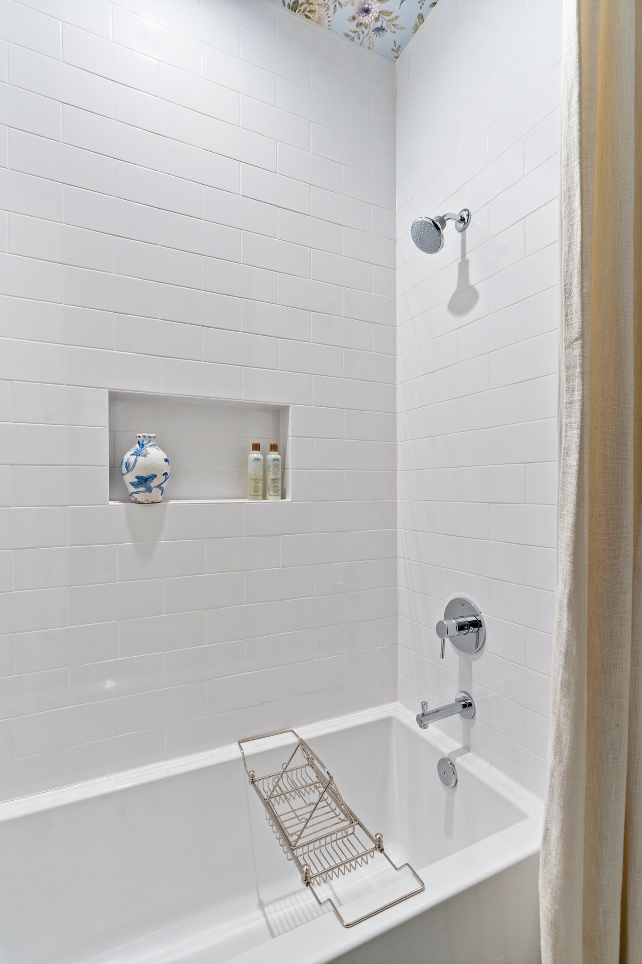 2455 N Racine Unit 3 