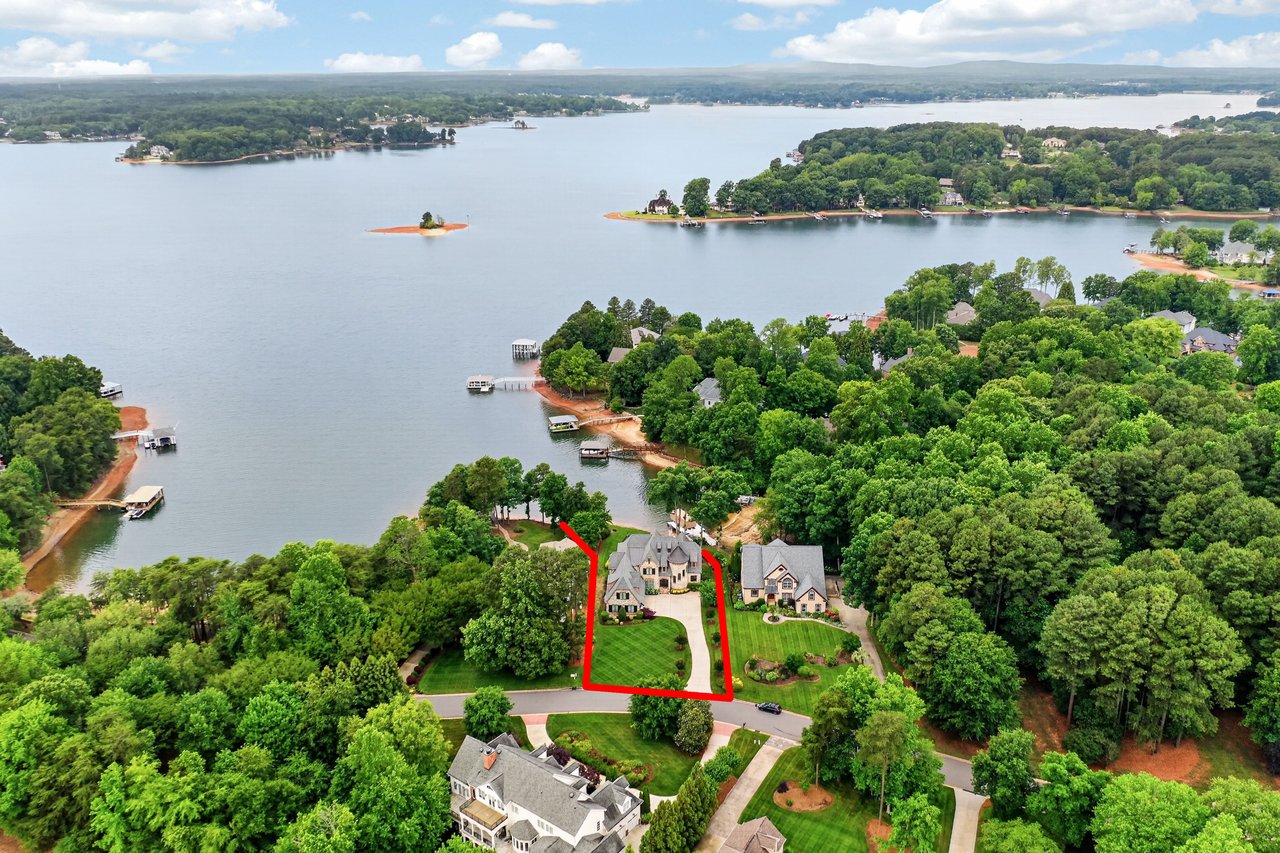 Private Exclusive Listing