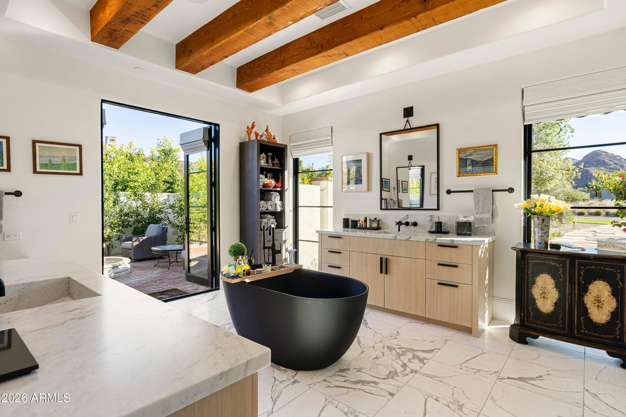 5432 E VIA DEL CIELO