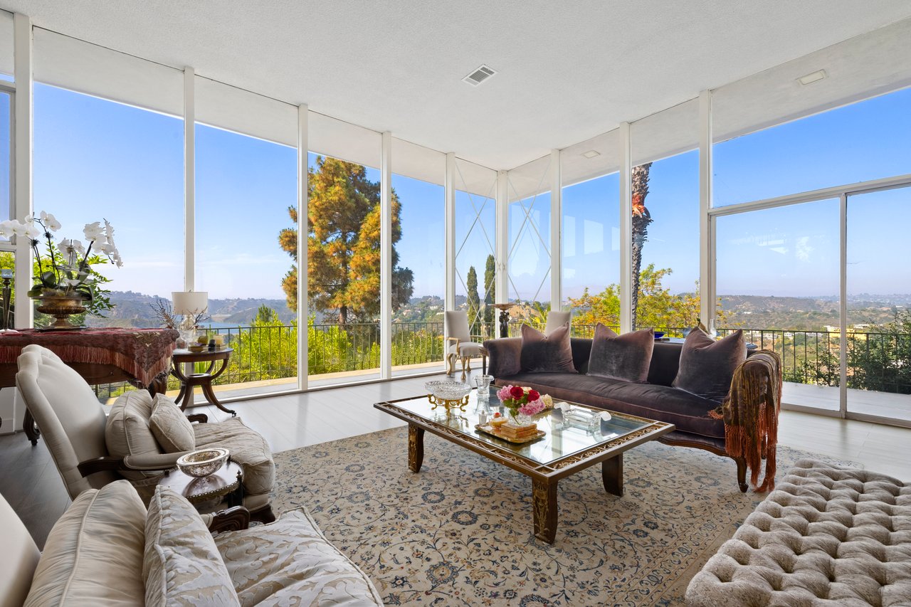 1298 Stradella Rd, Bel Air