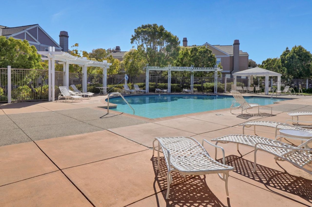 112 Camerota Way, Redwood City