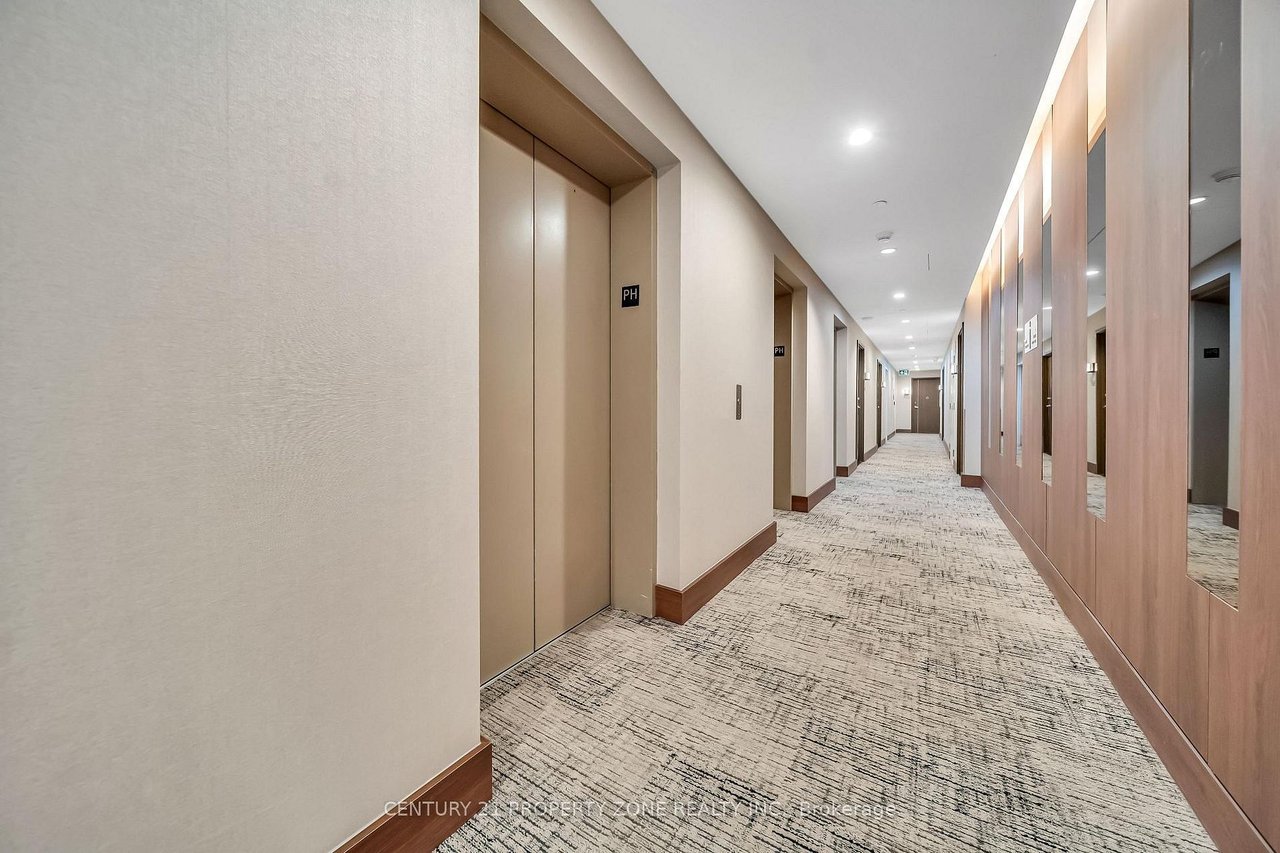 PERFECT SUITE FOR PENTHOUSE LIVING