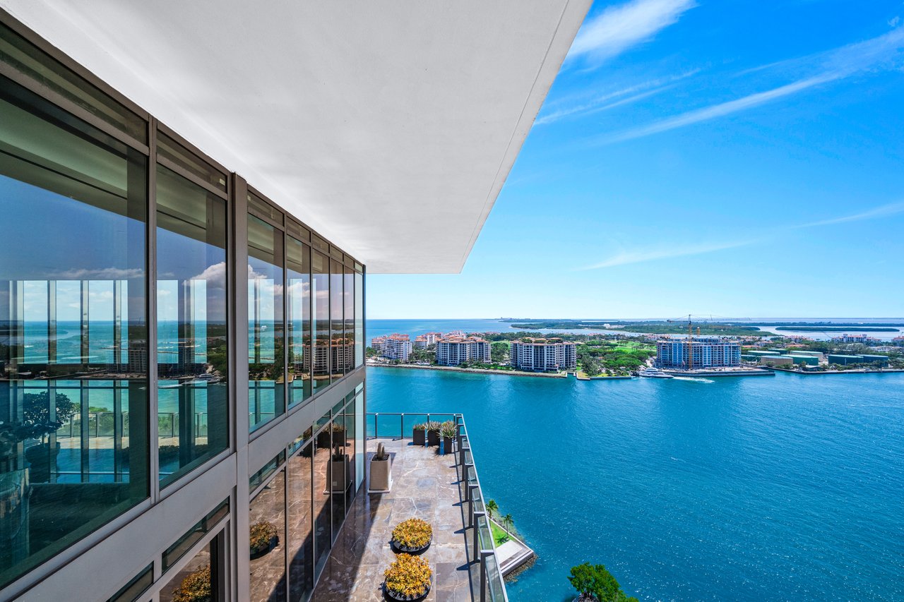Apogee Penthouse