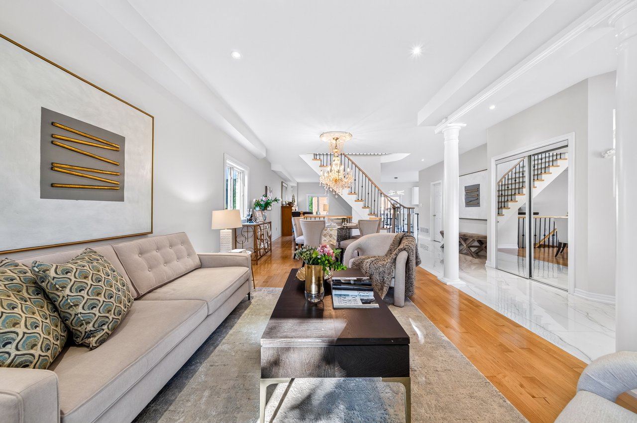 43 Shirley Dr