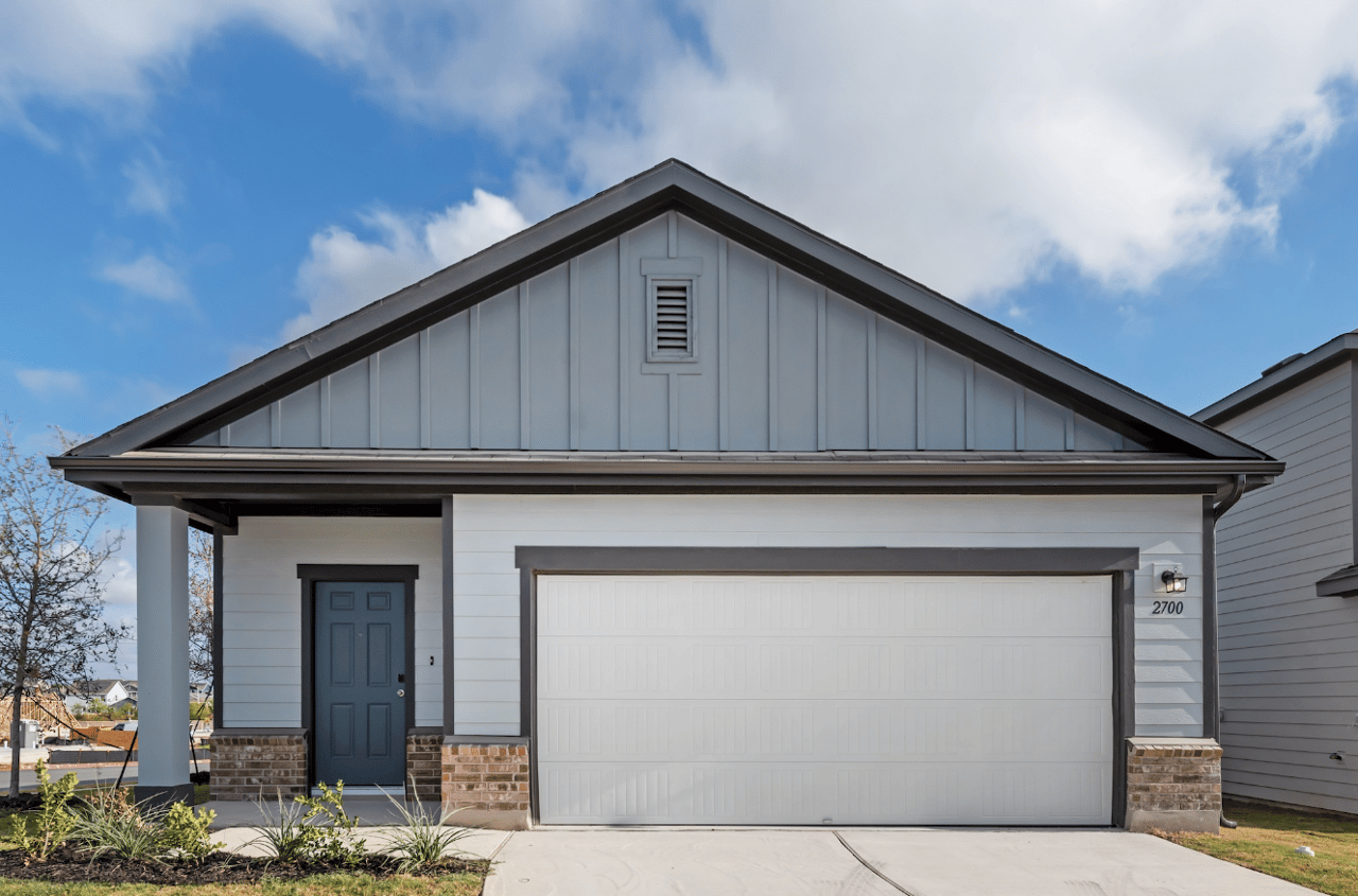 Move In by 12/31 up to 8 WEEKS FREE + $1500 Gift Card!