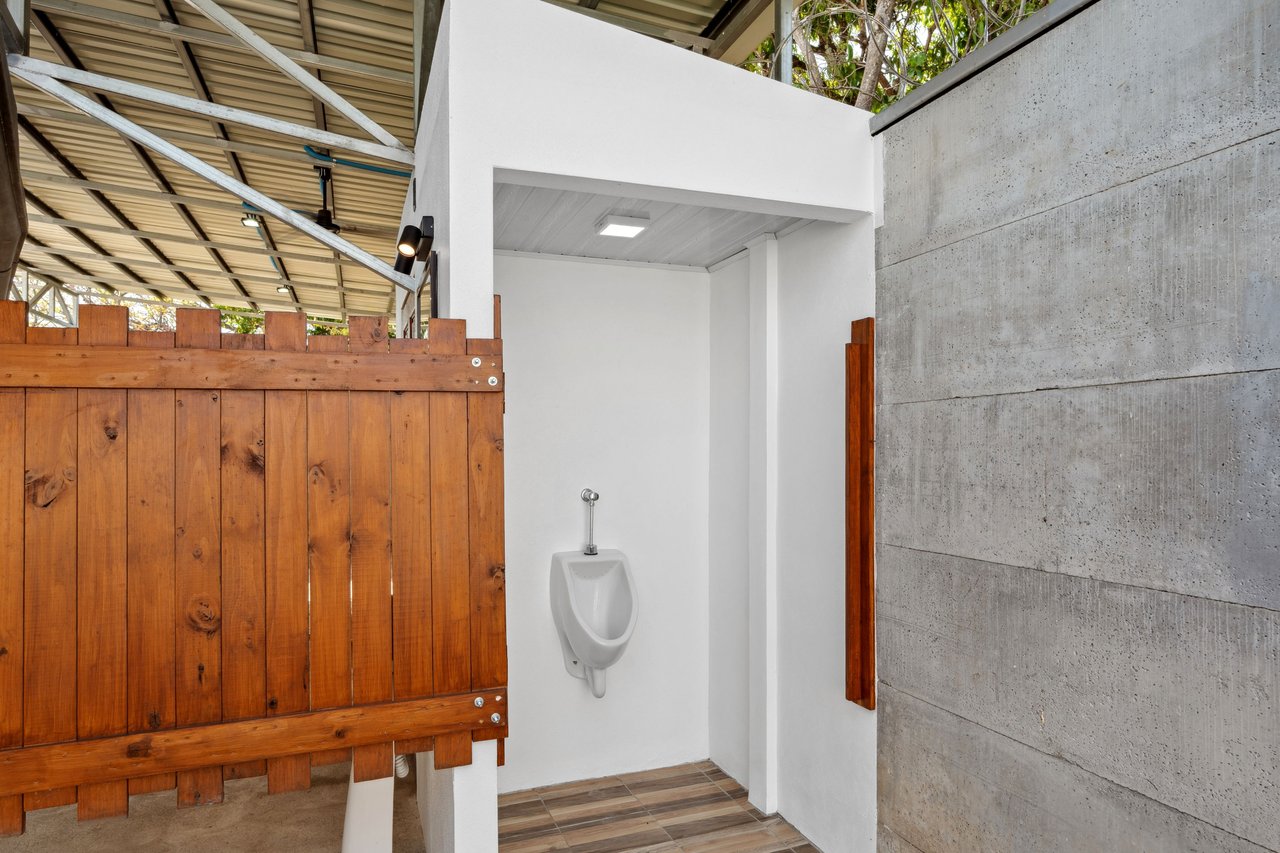 Casa Cozy | The Perfect Blend of Comfort & Convenience, Steps to the Beach!