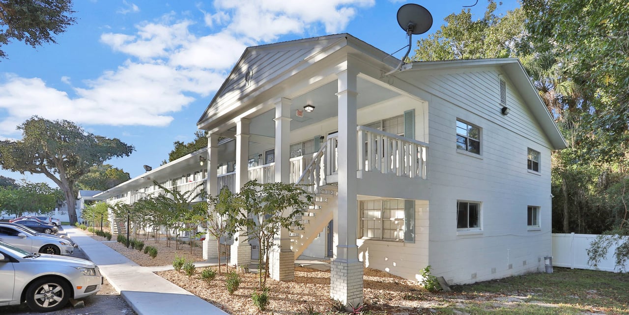 Altura Apartment Homes and Villas One Apartment Homes