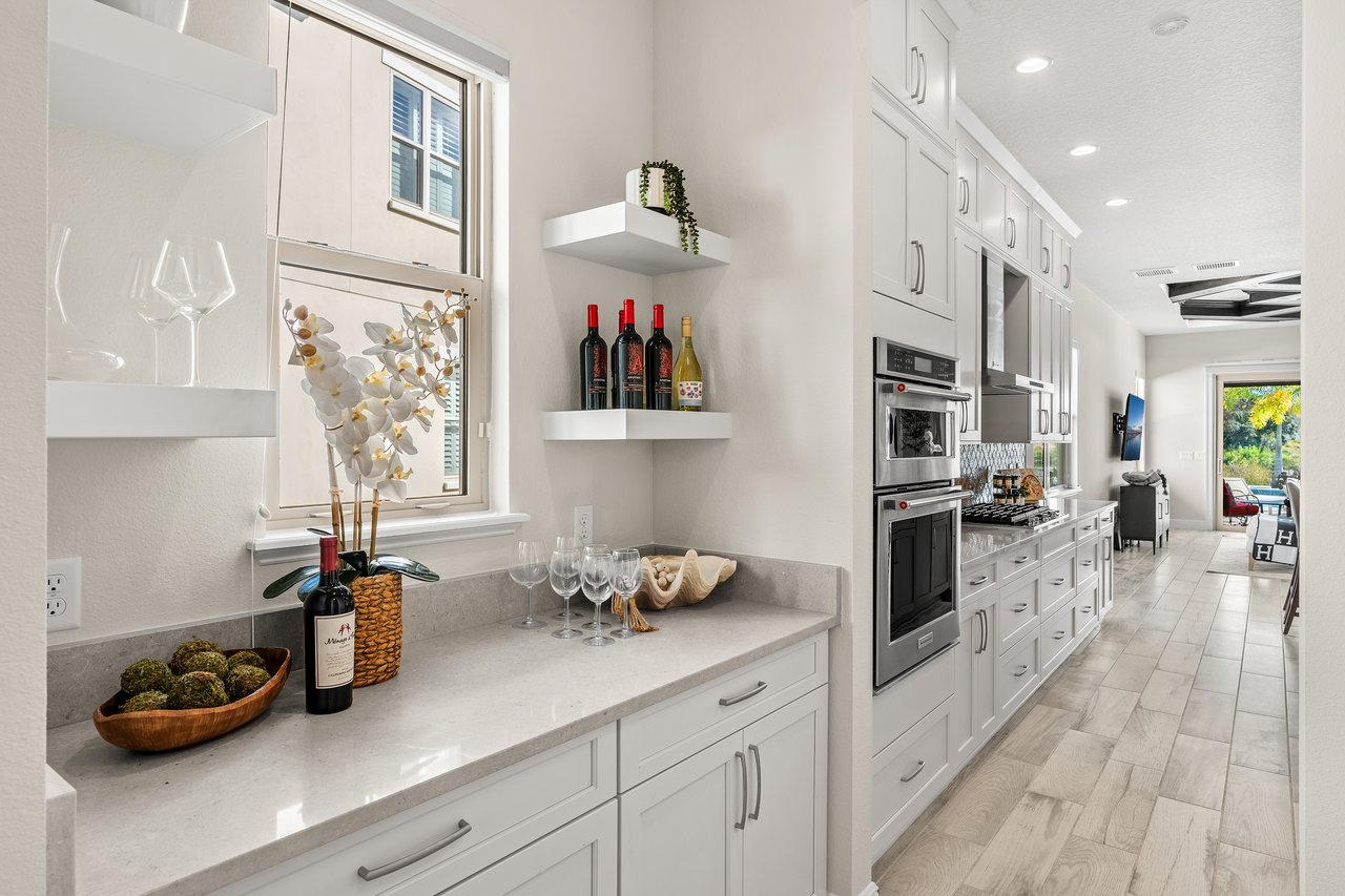 15606 Shorebird Lane