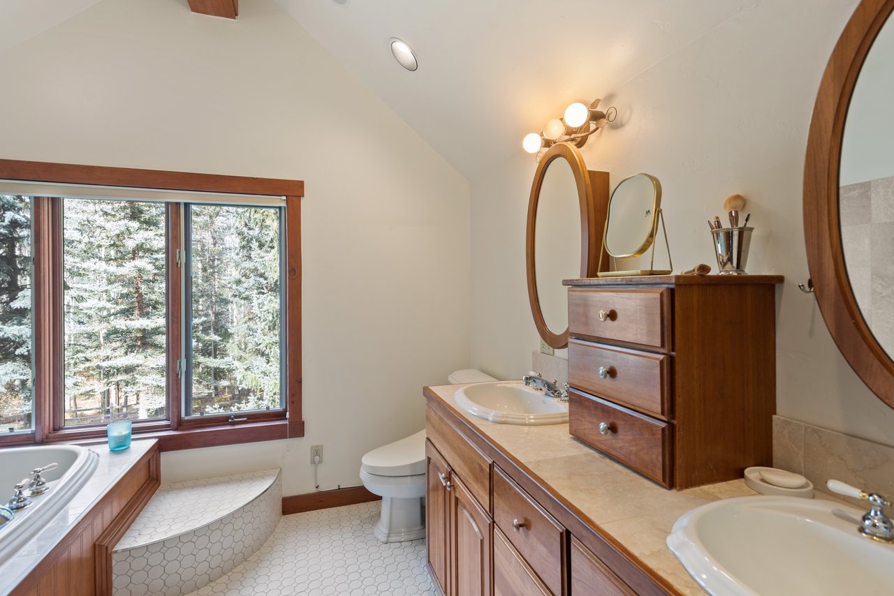 Fairy-Tale Estate Meets Iconic Colorado Wilderness