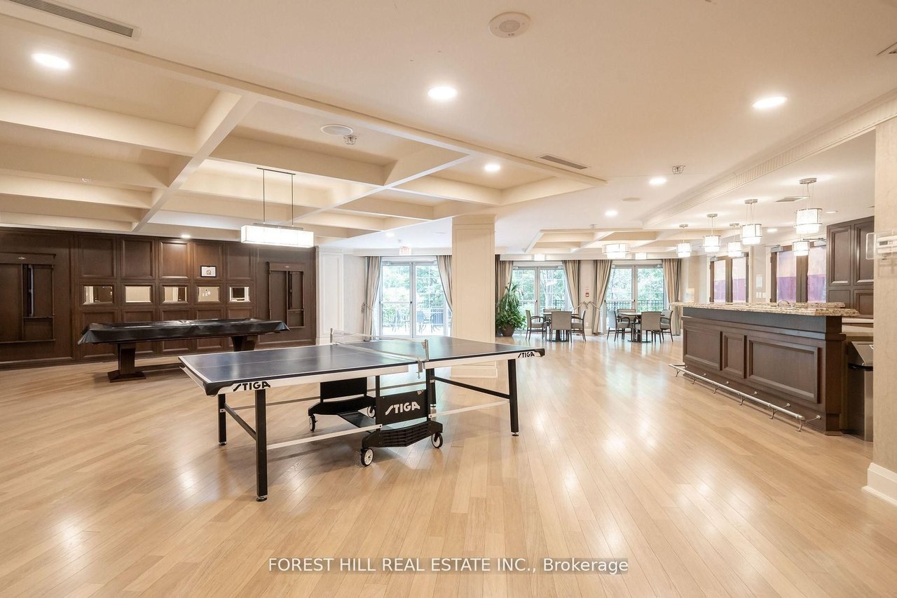 PRESTIGIOUS PENTHOUSE LIVING 