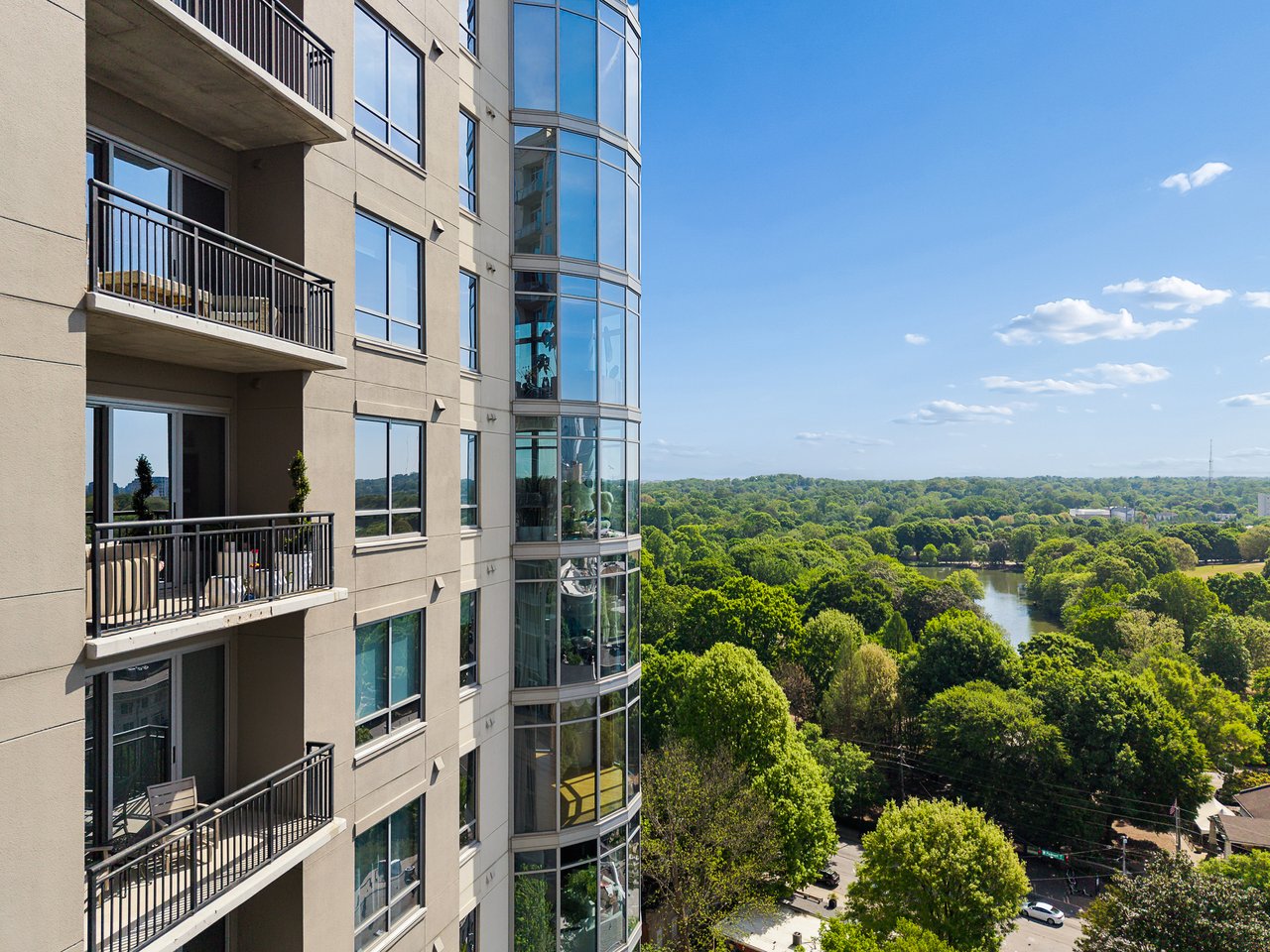 222 12th Street NE Unit 2105