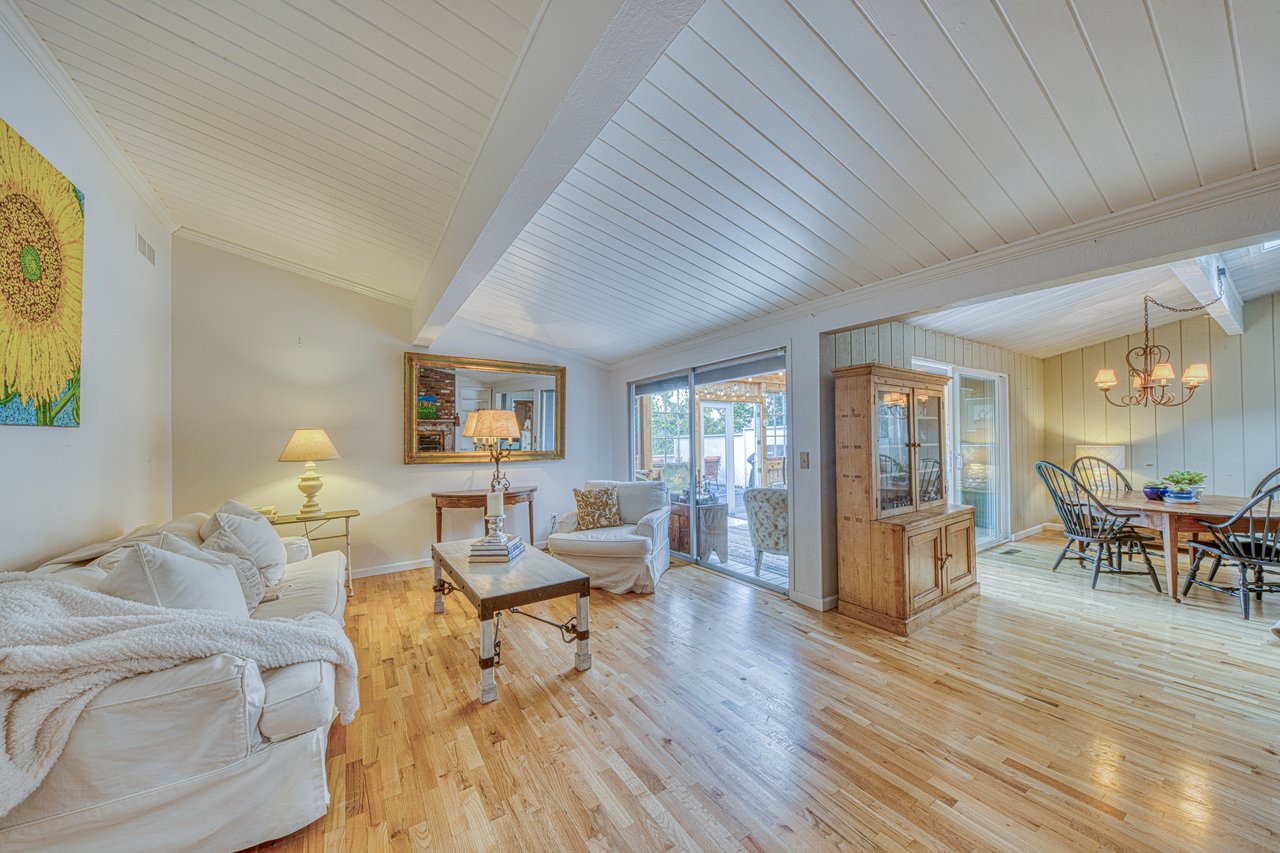 26085 Carmel Hills DR , CARMEL, CA 93923
