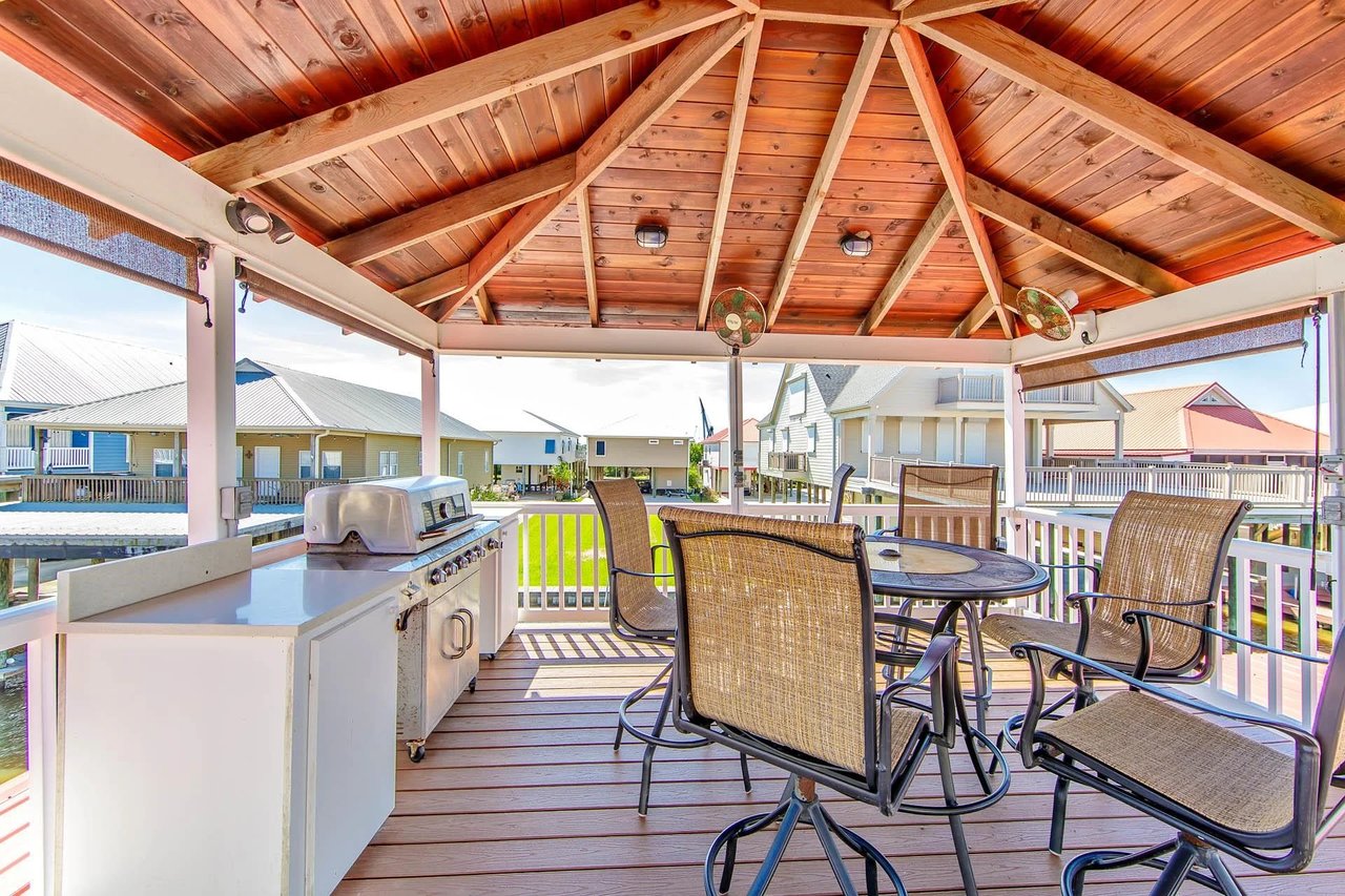187 Trout Ct