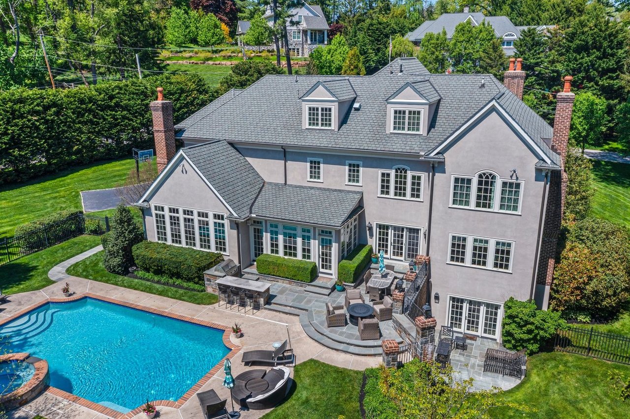 775 Parkes Run Ln