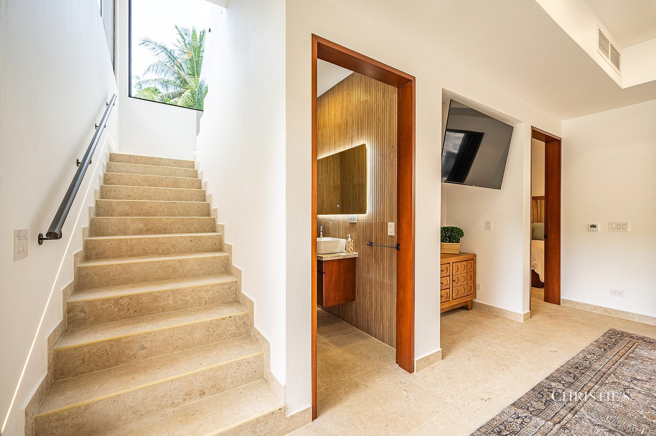 A Private Collection of Five Luxury Beachfront Villas - Rio Mar