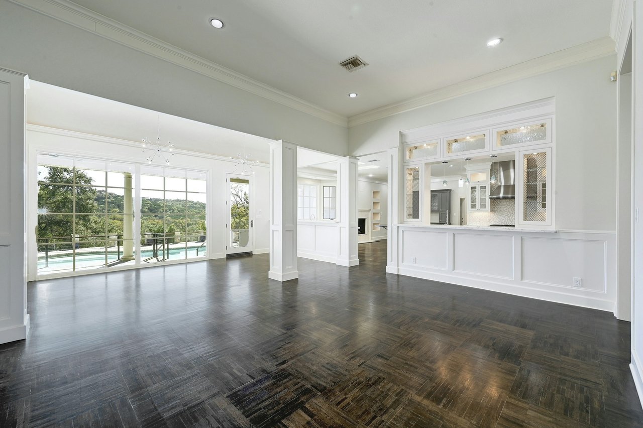 Coming Soon in Barton Creek!