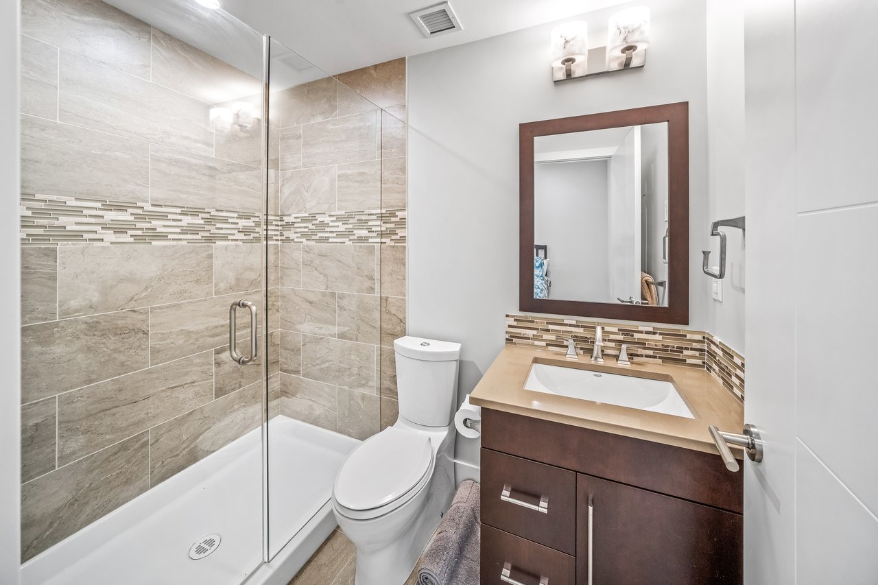 19 Creekside Mews