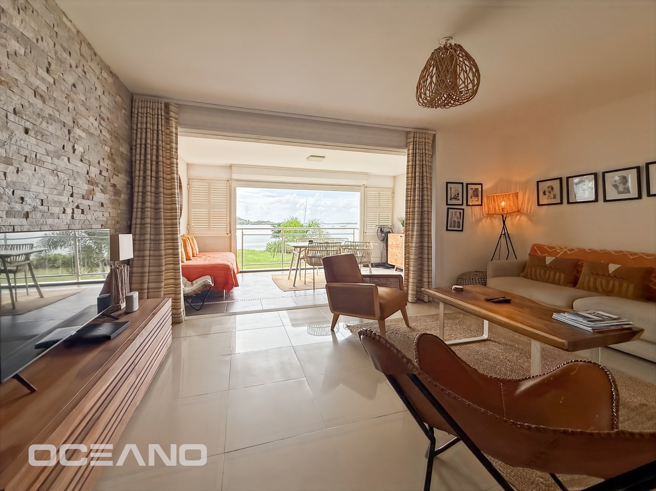 T2 VUE LAGON RESIDENCE MANDEVILIA