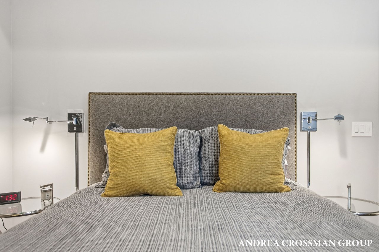 6919 Bendemeer Drive