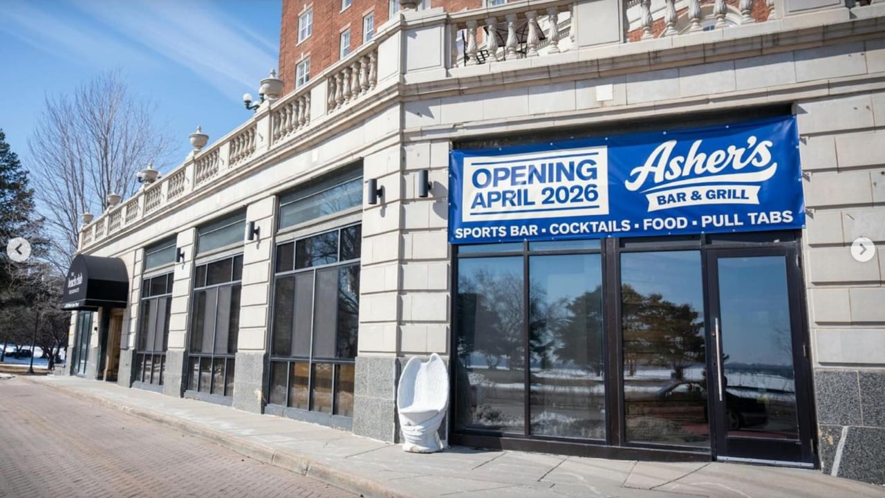 Asher’s Bar and Grill Opening at Beach Club Near Bde Maka Ska