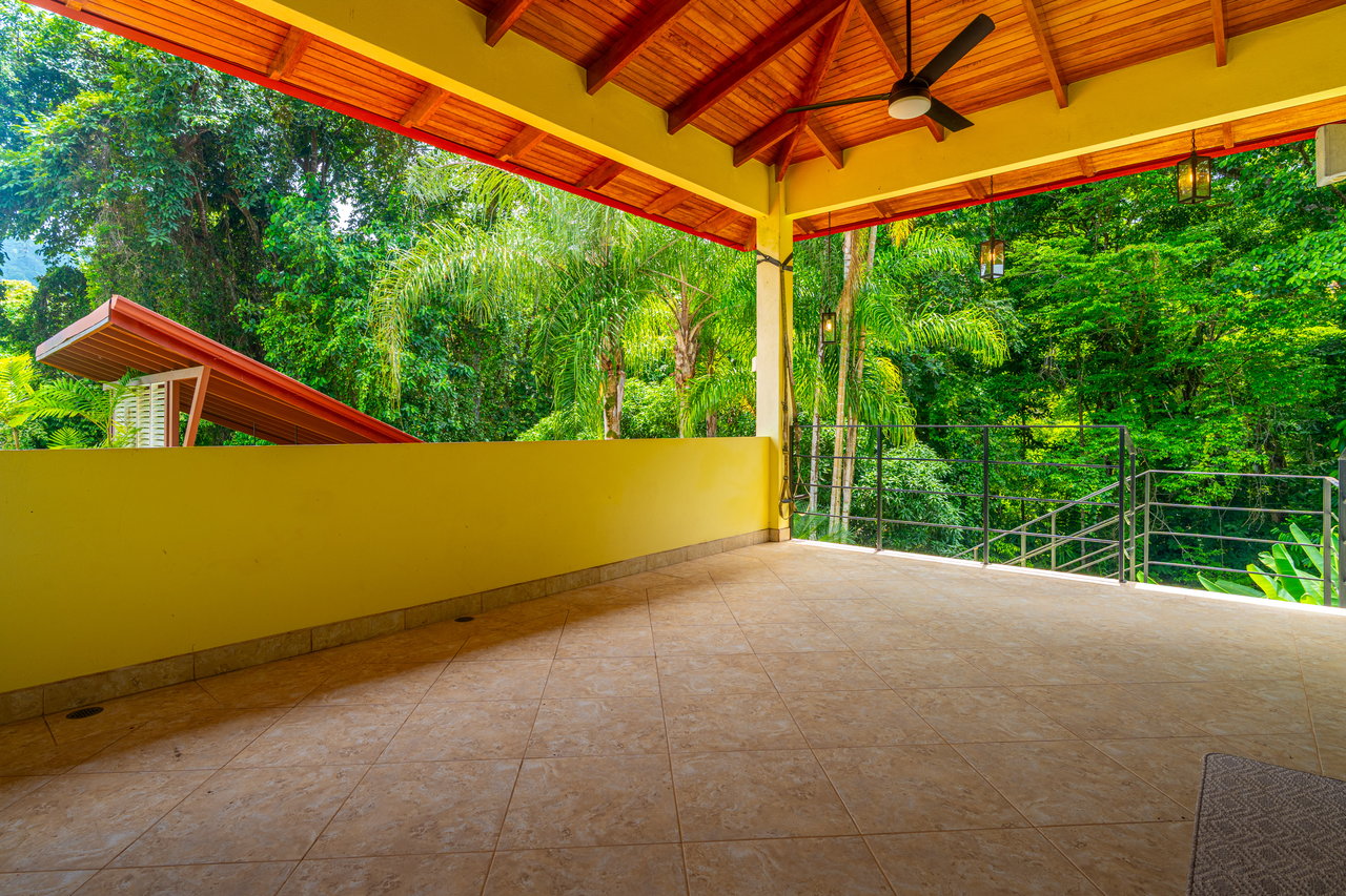 Casa de Orquideas - Mountains, Ocean and Jungle with Privacy In Gated Community, Ojochal
