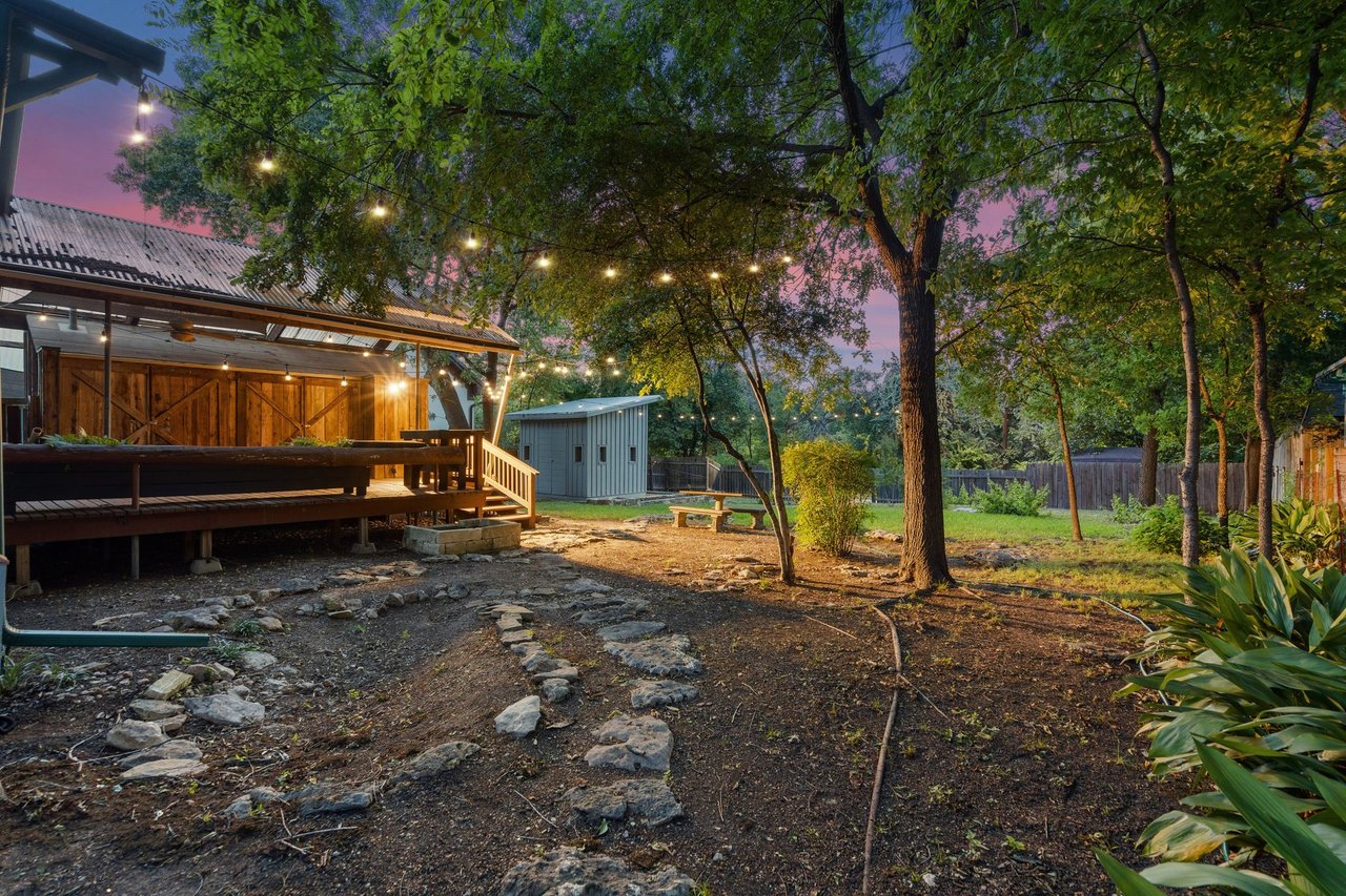 SOLD by Keenan Group: 706 E Monroe Street - Travis Heights Historic Charmer