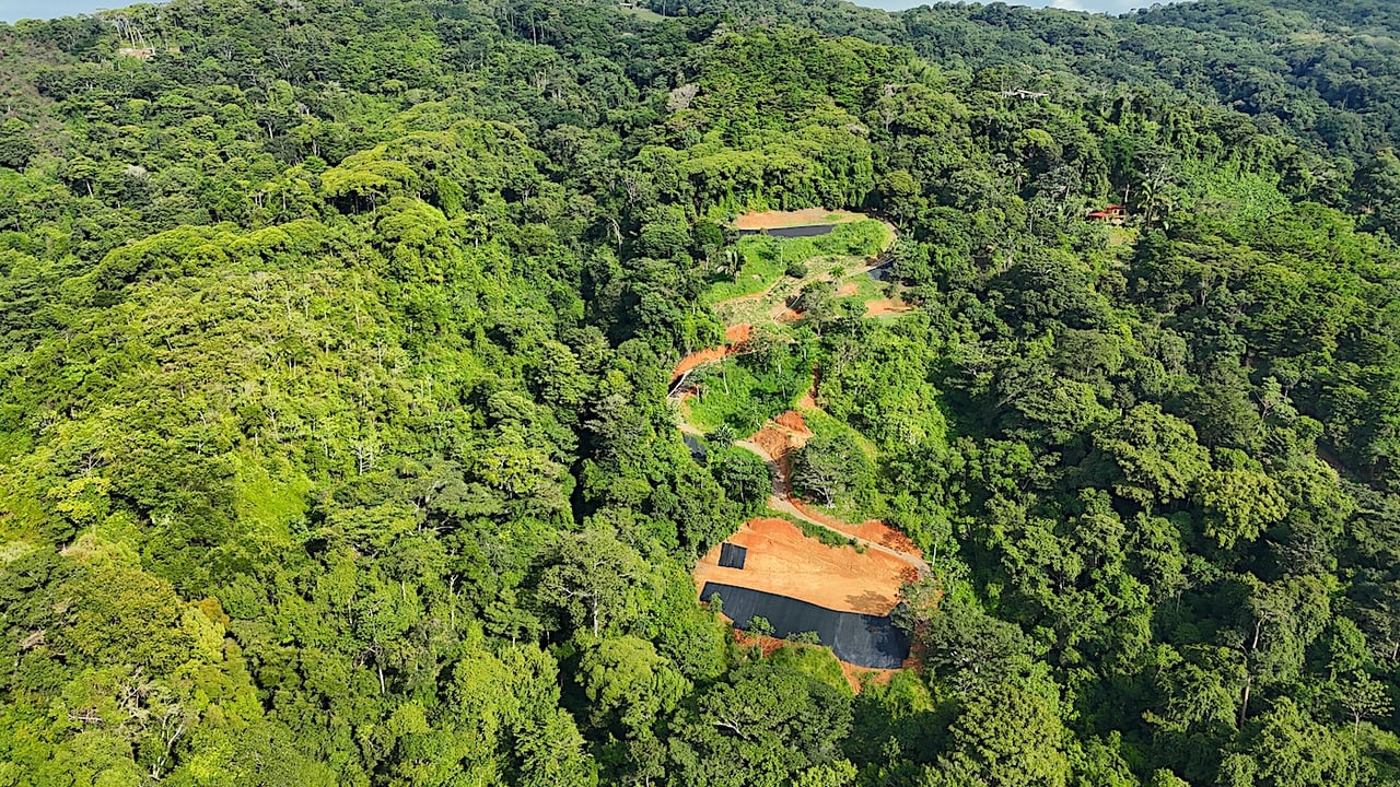 30-ACRES OF LAND WITH RIVER ACCESS, ROADS, AND BUILDING PADS IN LAGUNAS