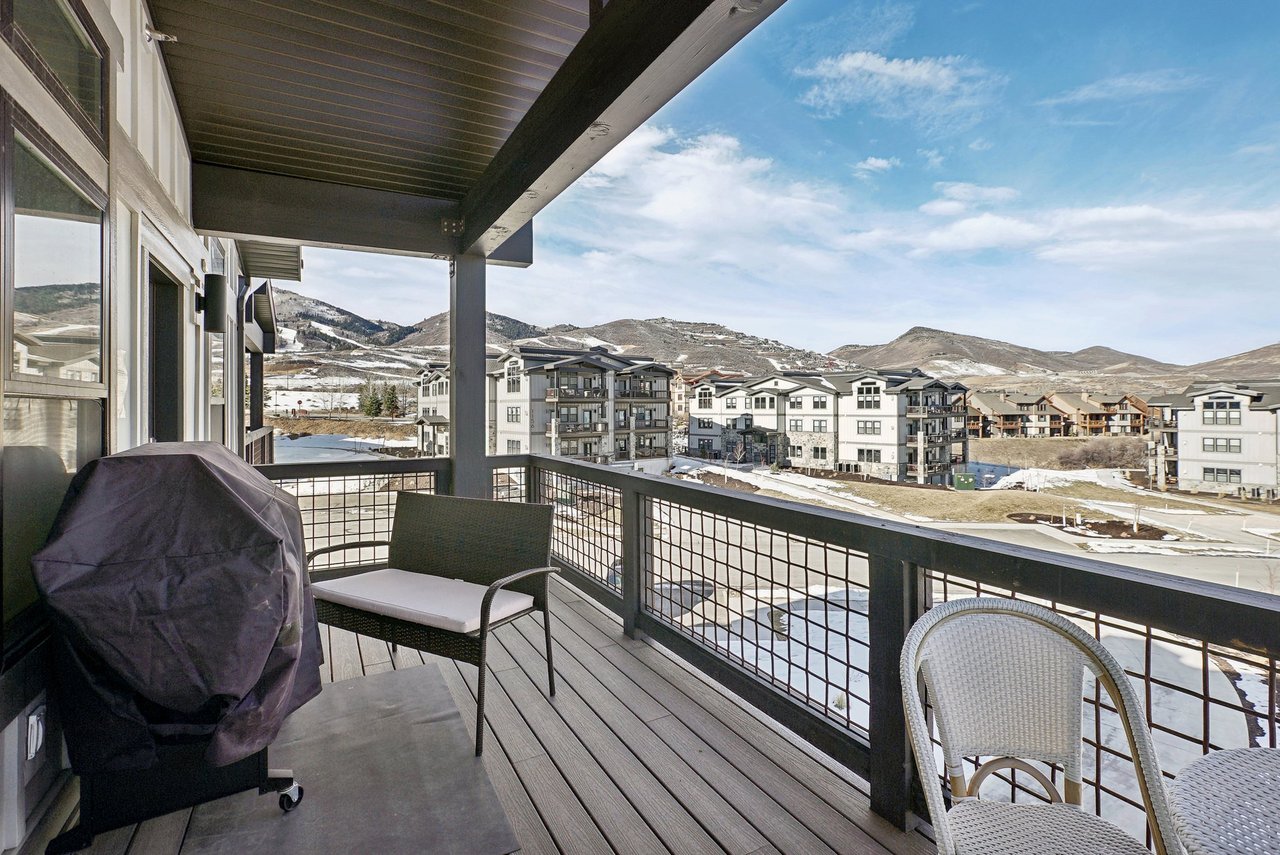 1145 W Helling Circle #304