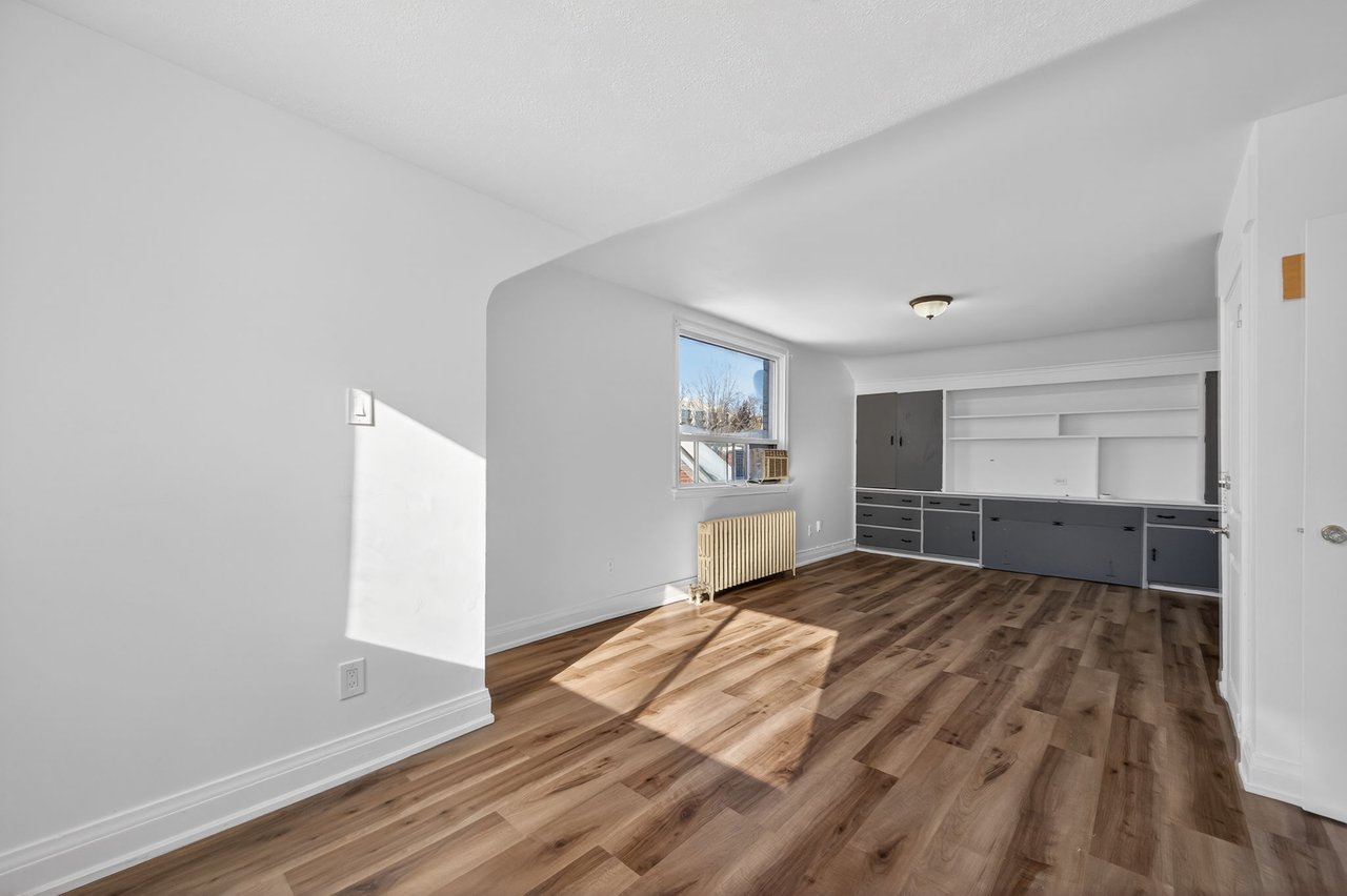 Beautifully Renovated Upper-Unit