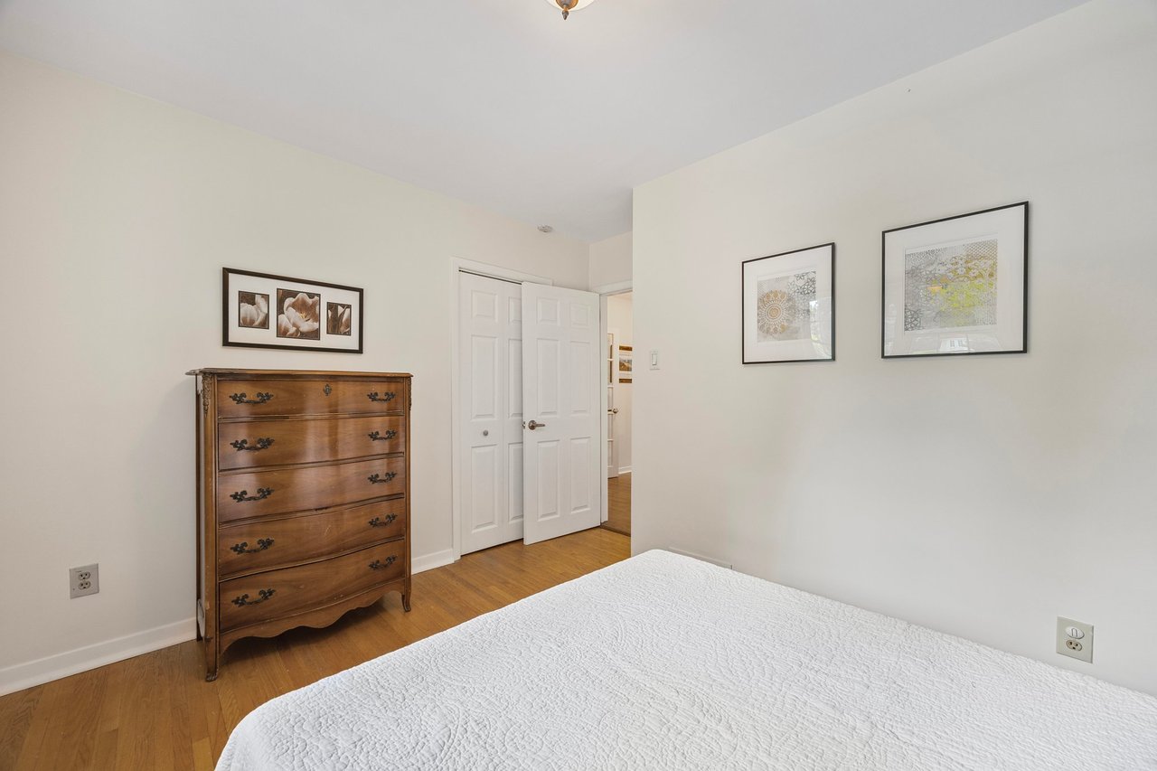 210 Richard Avenue, Newmarket